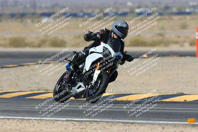 media/Mar-24-2025-Moto Forza (Mon) [[57ce5c5cff]]/3-Beginner Group/Session 2 (Turn 11)/